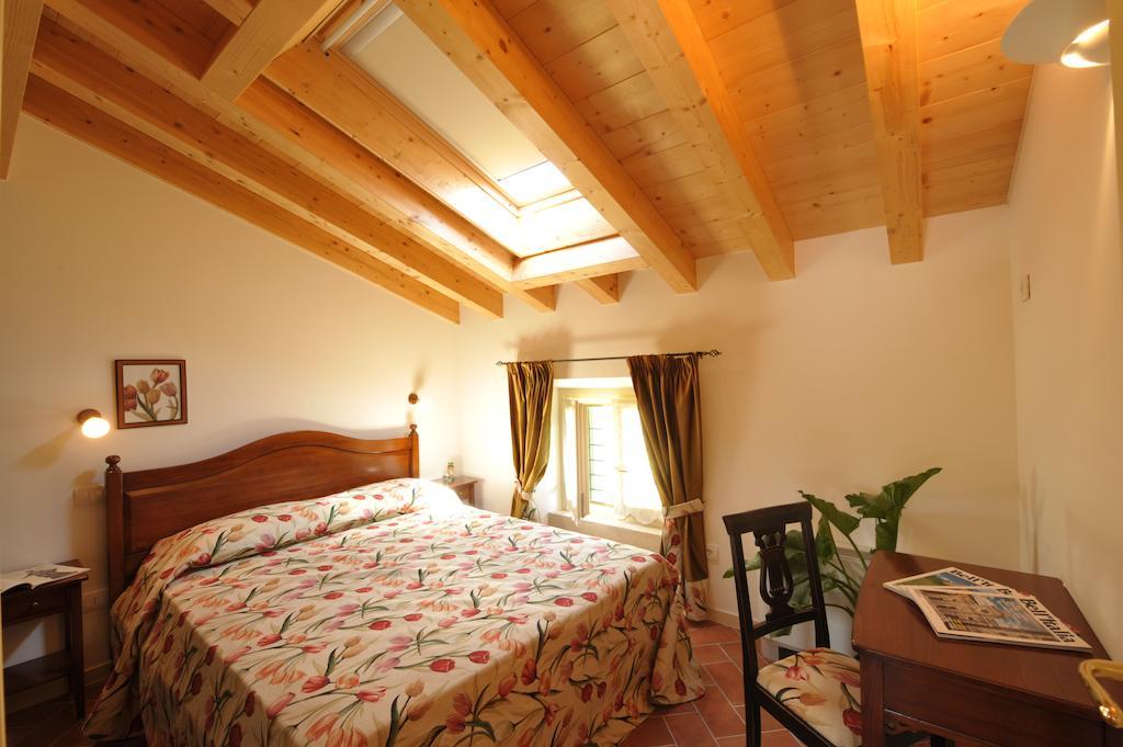 Le Camere Di Virgilio Монцамбано Стая снимка